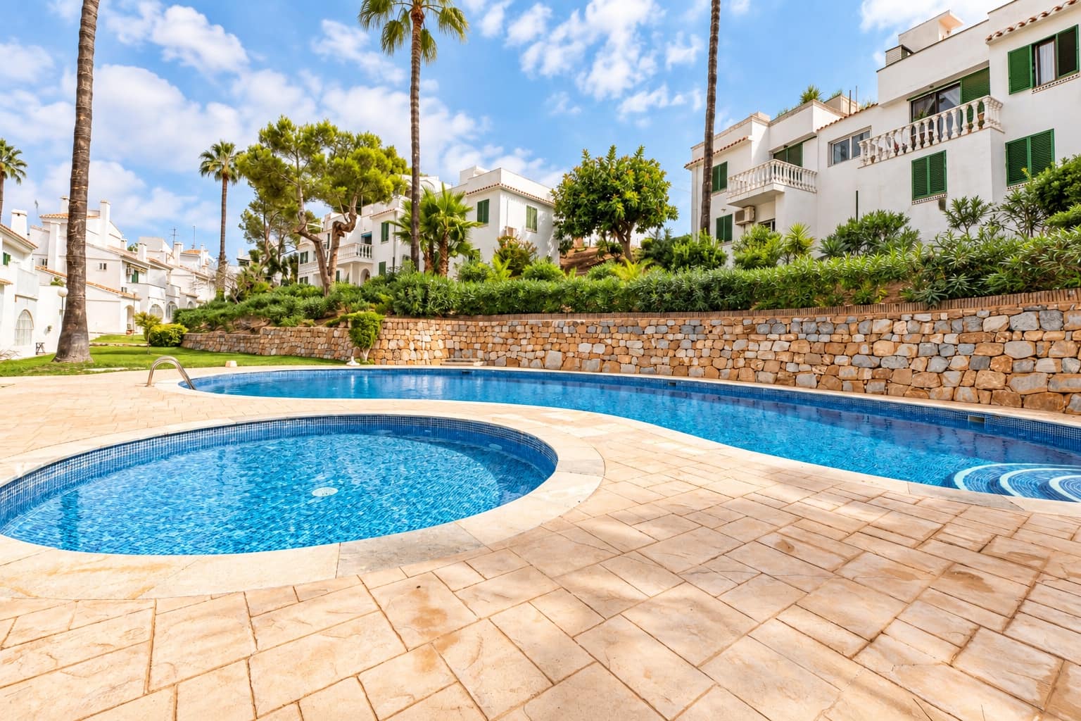 3 Zimmer Haus zu verkaufen in Villamartin mit Pool - 259.000 € (Ref: 10135012)