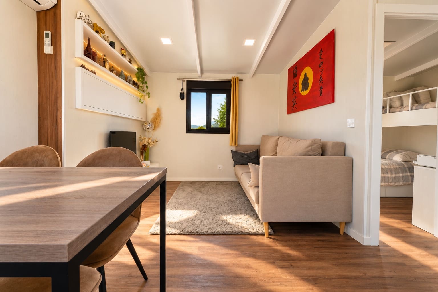 5 soveværelse Villa til salg i Pinoso med swimmingpool - € 680.000 (Ref: 10153150)
