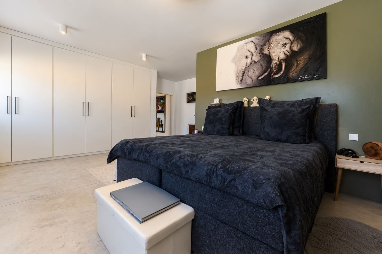5 soveværelse Villa til salg i Pinoso med swimmingpool - € 680.000 (Ref: 10153150)