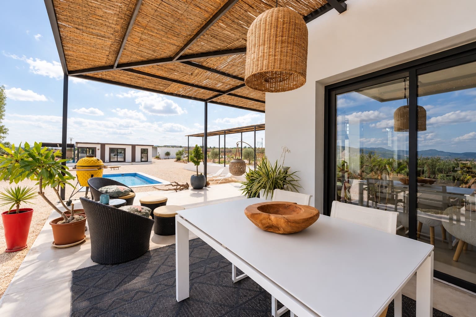 5 soveværelse Villa til salg i Pinoso med swimmingpool - € 680.000 (Ref: 10153150)