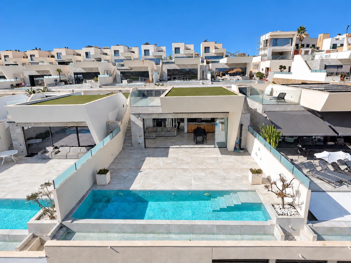 5 soveværelse Villa til salg i Ciudad Quesada med swimmingpool garage - € 875.000 (Ref: 10153151)
