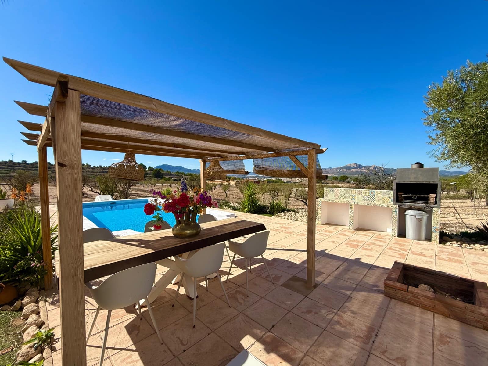 3 quarto Quinta/Casa Rural para venda em Sax com piscina - 395 000 € (Ref: 10174837)