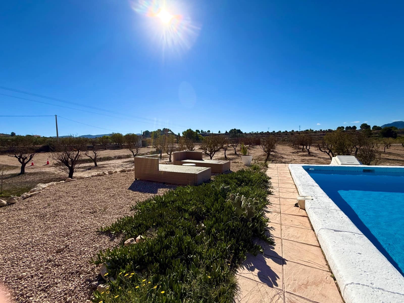 3 quarto Quinta/Casa Rural para venda em Sax com piscina - 395 000 € (Ref: 10174837)