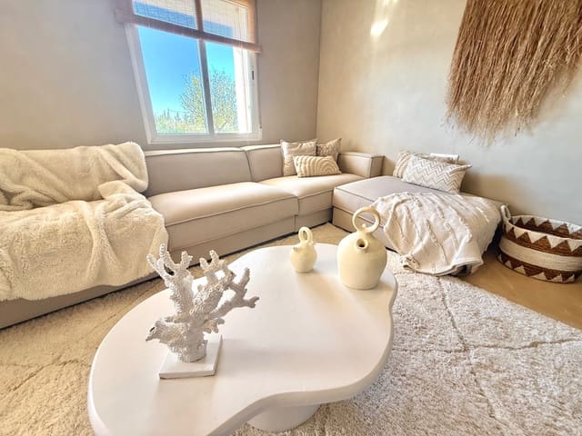 3 sovrum Finca/Hus på landet till salu i Sax med pool - 395 000 € (Ref: 10174837)