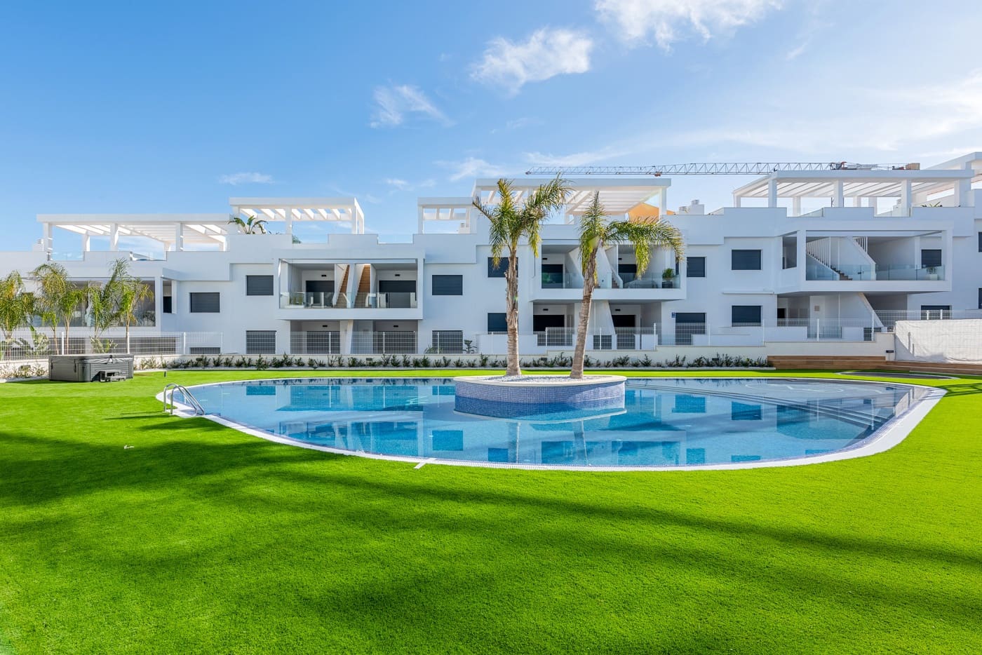 2 chambre Penthouse à vendre à Los Balcones avec piscine garage - 369 000 € (Ref: 7677317)