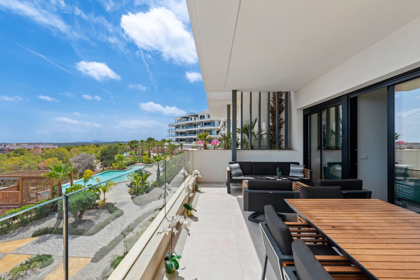 2 Zimmer Apartment zu verkaufen in Las Colinas Golf mit Pool Garage - 479.000 € (Ref: 8244407)