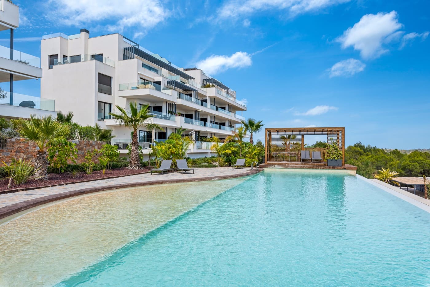 2 Zimmer Apartment zu verkaufen in Las Colinas Golf mit Pool Garage - 479.000 € (Ref: 8244407)