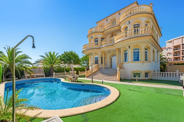 6 soveværelse Villa til salg i Playa Flamenca, Orihuela med swimmingpool garage - € 2.095.000 (Ref: 8418210)