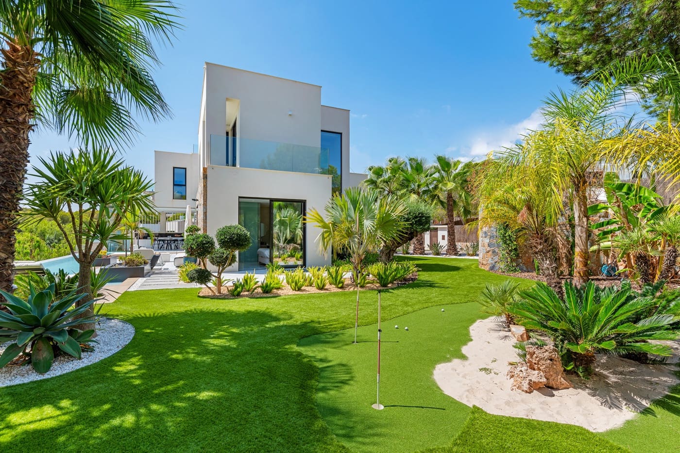 4 slaapkamer Villa te koop in Las Colinas Golf met zwembad garage - € 2.888.000 (Ref: 8583414)