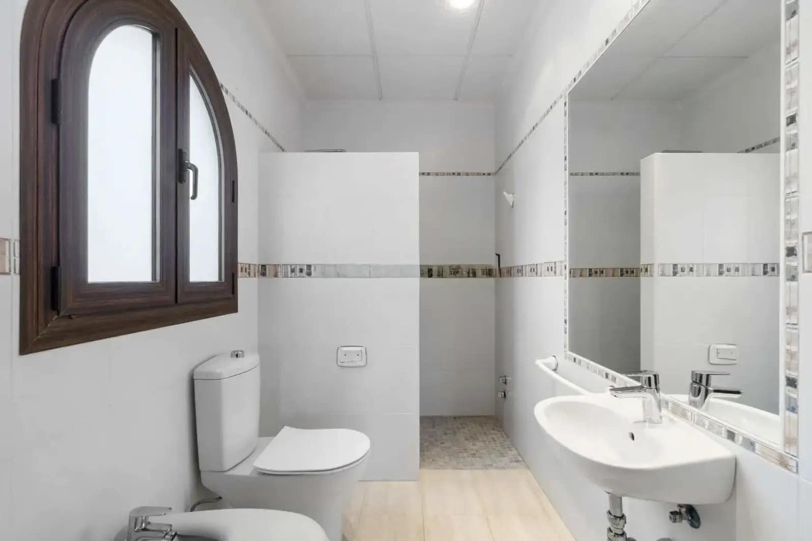 4 chambre Villa/Maison à vendre à La Zenia avec piscine garage - 1 300 000 € (Ref: 8688842)