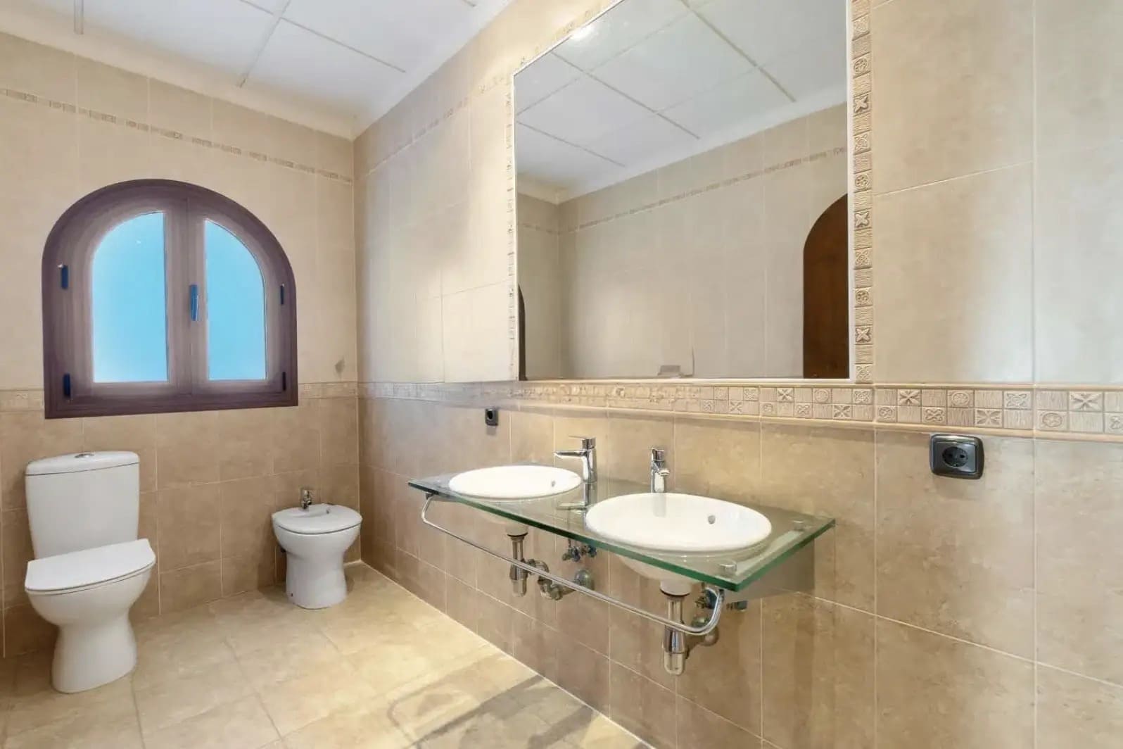 4 chambre Villa/Maison à vendre à La Zenia avec piscine garage - 1 300 000 € (Ref: 8688842)