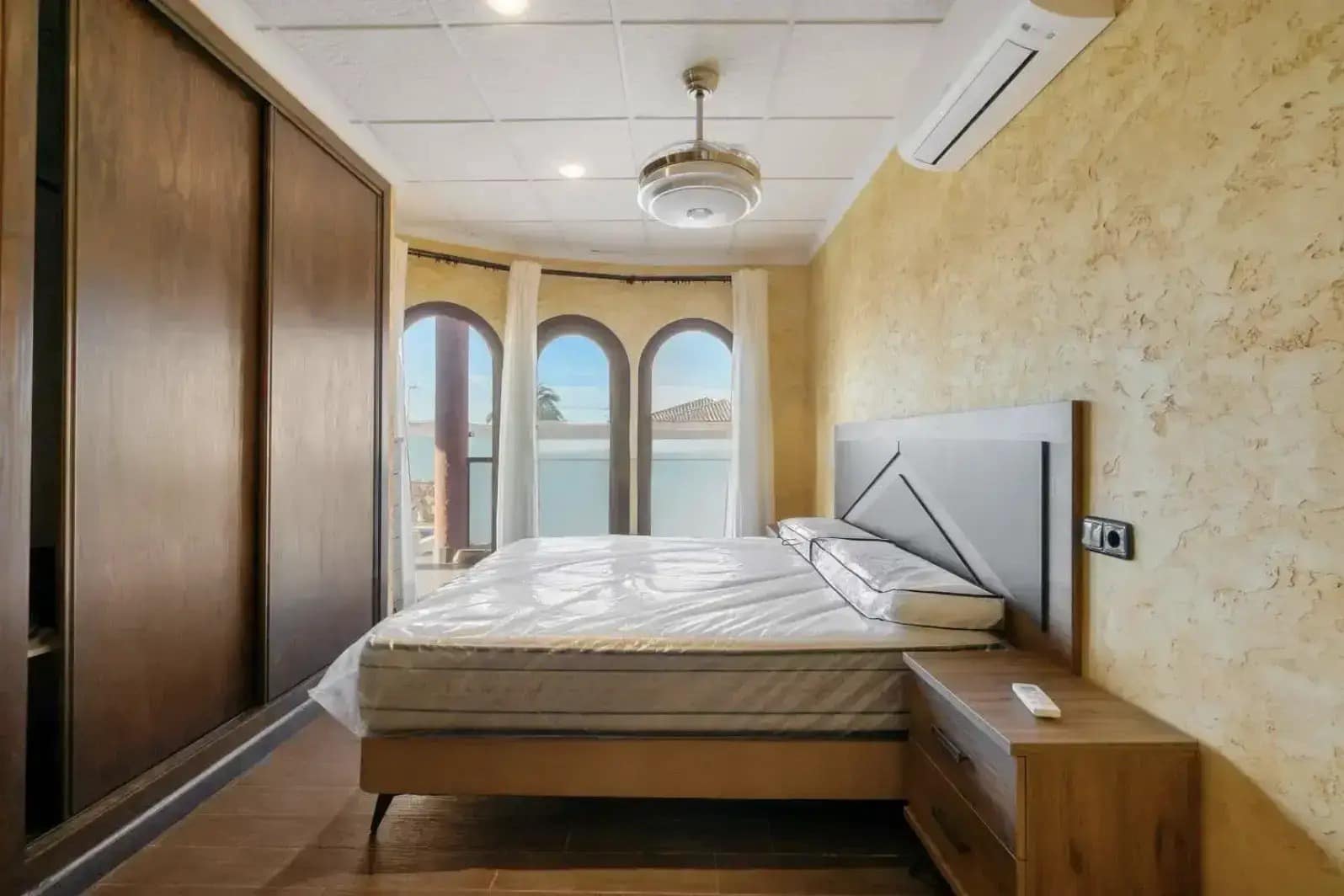 4 chambre Villa/Maison à vendre à La Zenia avec piscine garage - 1 300 000 € (Ref: 8688842)