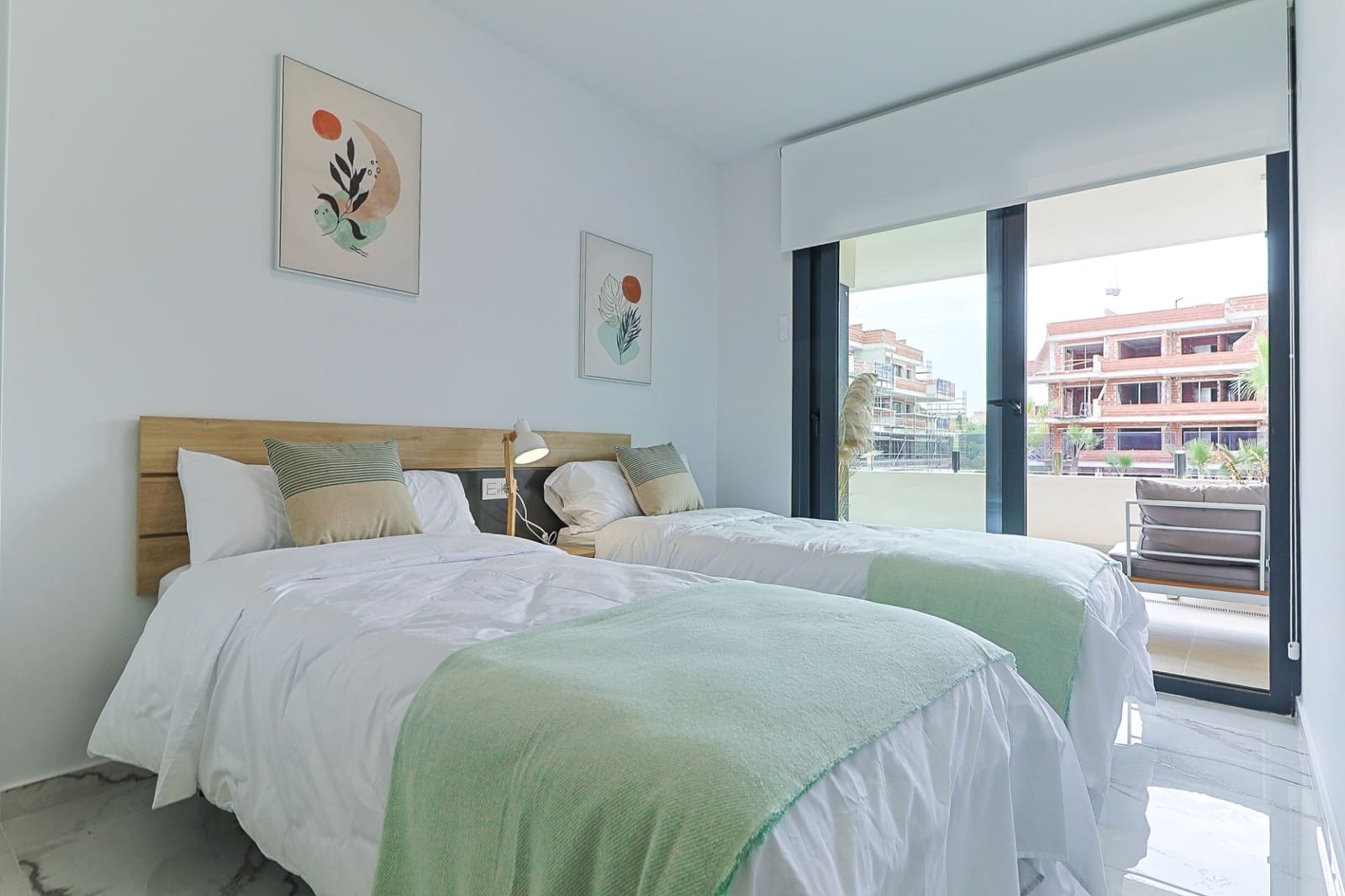 2 chambre Appartement à vendre à Los Altos avec piscine garage - 299 950 € (Ref: 8688846)