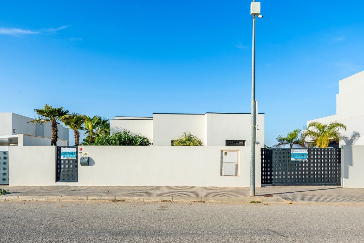 4 makuuhuone Huvila myytävänä paikassa Benijofar mukana uima-altaan - 675 000 € (Ref: 8688847)