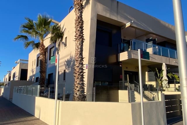 2 soveværelse Byhus til salg i Mil Palmeras, Pilar de la Horadada med swimmingpool garage - € 289.000 (Ref: 8842462)