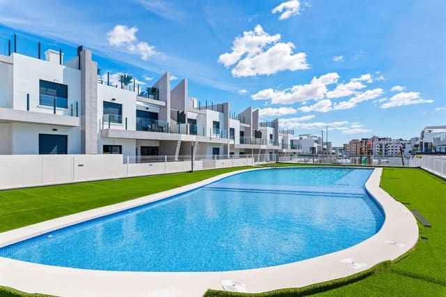 2 soveværelse Bungalow til salg i San Miguel de Salinas med swimmingpool - € 199.000 (Ref: 8942149)
