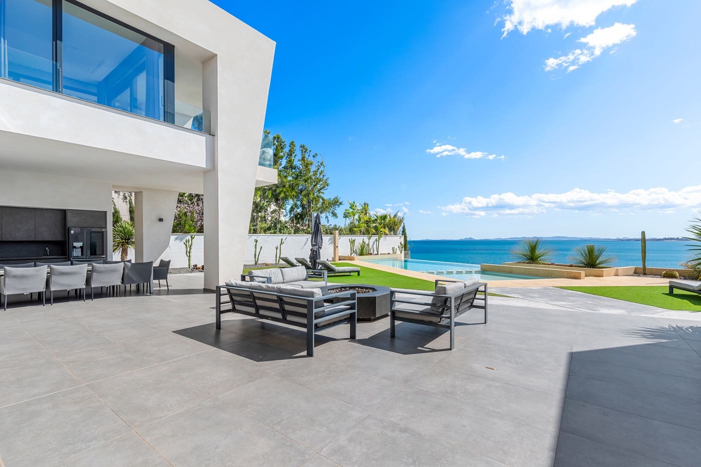 6 quarto Moradia para venda em Cabo Roig com piscina - 4 750 000 € (Ref: 9277932)