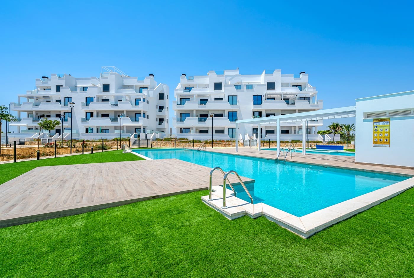 2 Zimmer Apartment zu verkaufen in Los Alcazares mit Pool Garage - 299.950 € (Ref: 9277936)