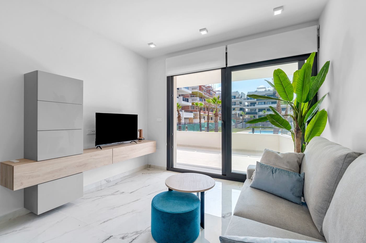 2 chambre Appartement à vendre à Los Altos avec piscine garage - 279 000 € (Ref: 9277937)