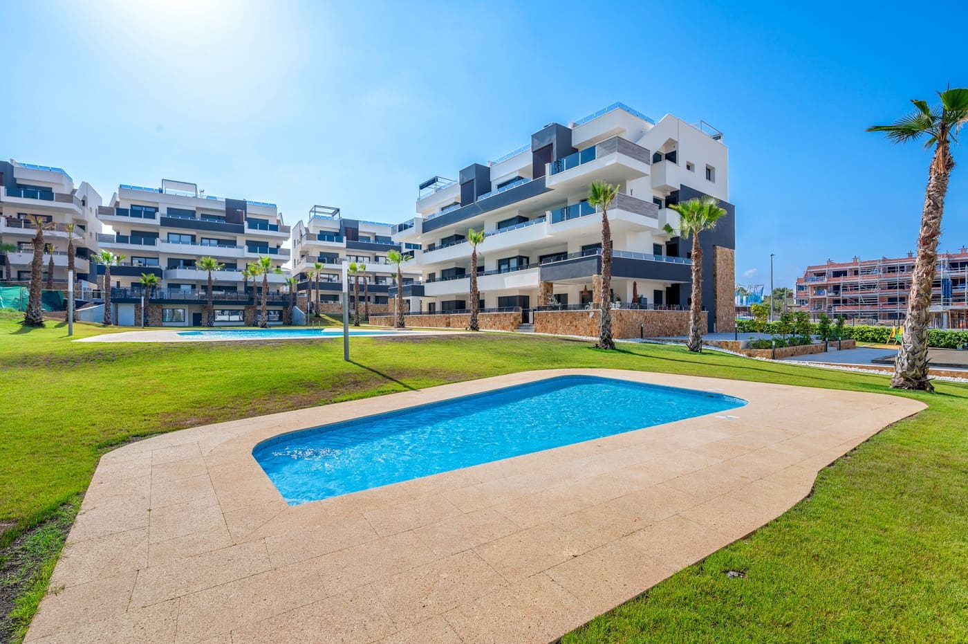 2 chambre Appartement à vendre à Los Altos avec piscine garage - 279 000 € (Ref: 9277937)