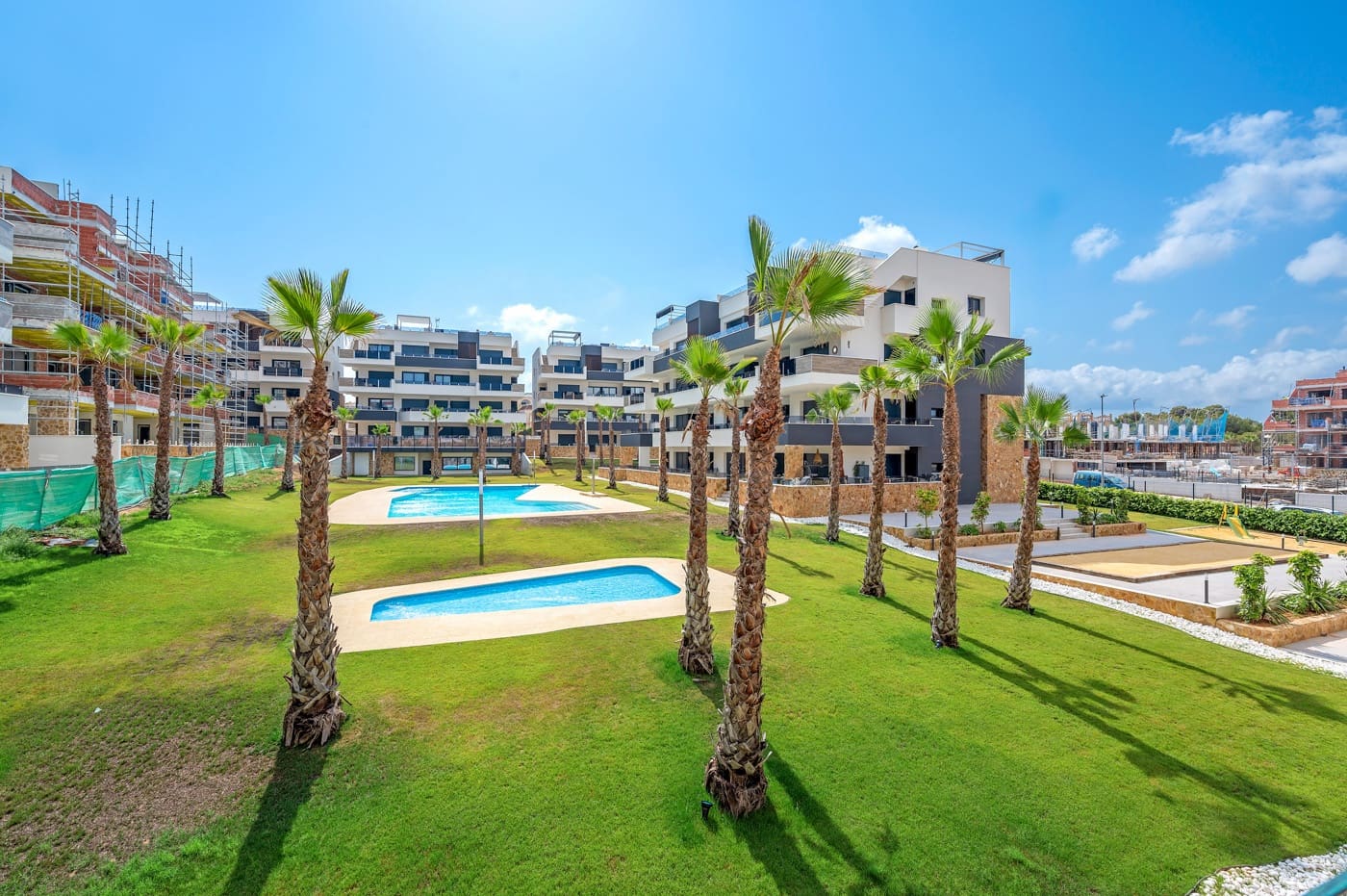 2 chambre Appartement à vendre à Los Altos avec piscine garage - 279 000 € (Ref: 9277937)