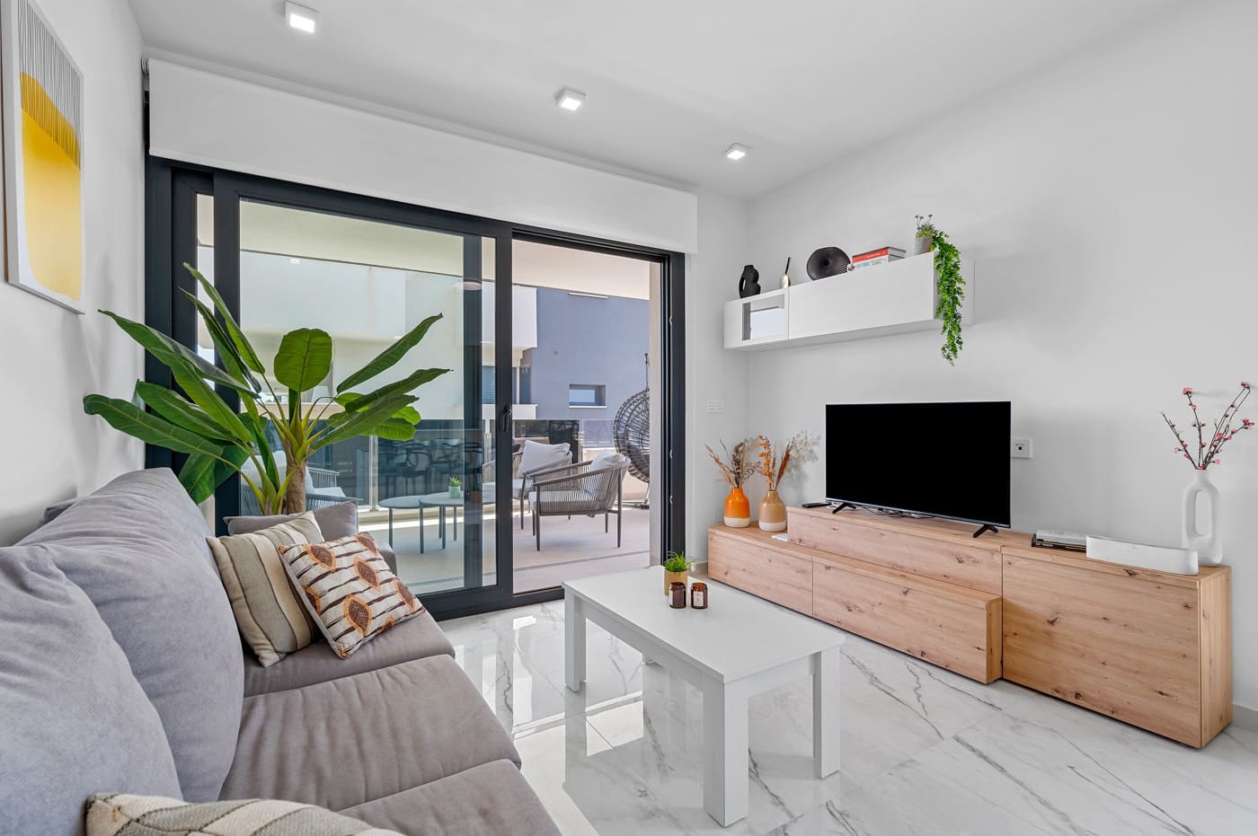 2 bedroom Apartment for sale in Los Altos with pool garage - € 284,500 (Ref: 9277939)