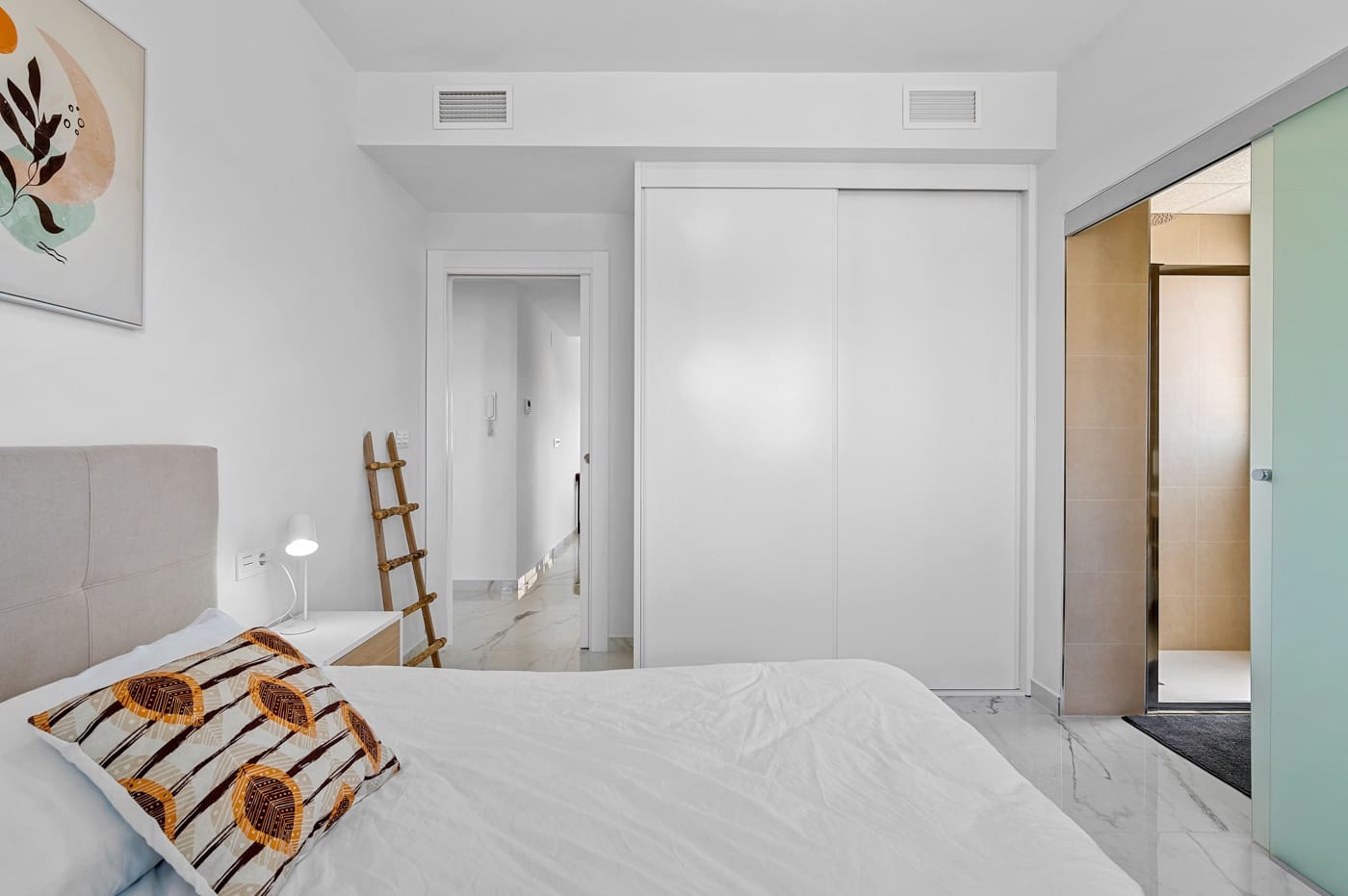 2 bedroom Apartment for sale in Los Altos with pool garage - € 284,500 (Ref: 9277939)