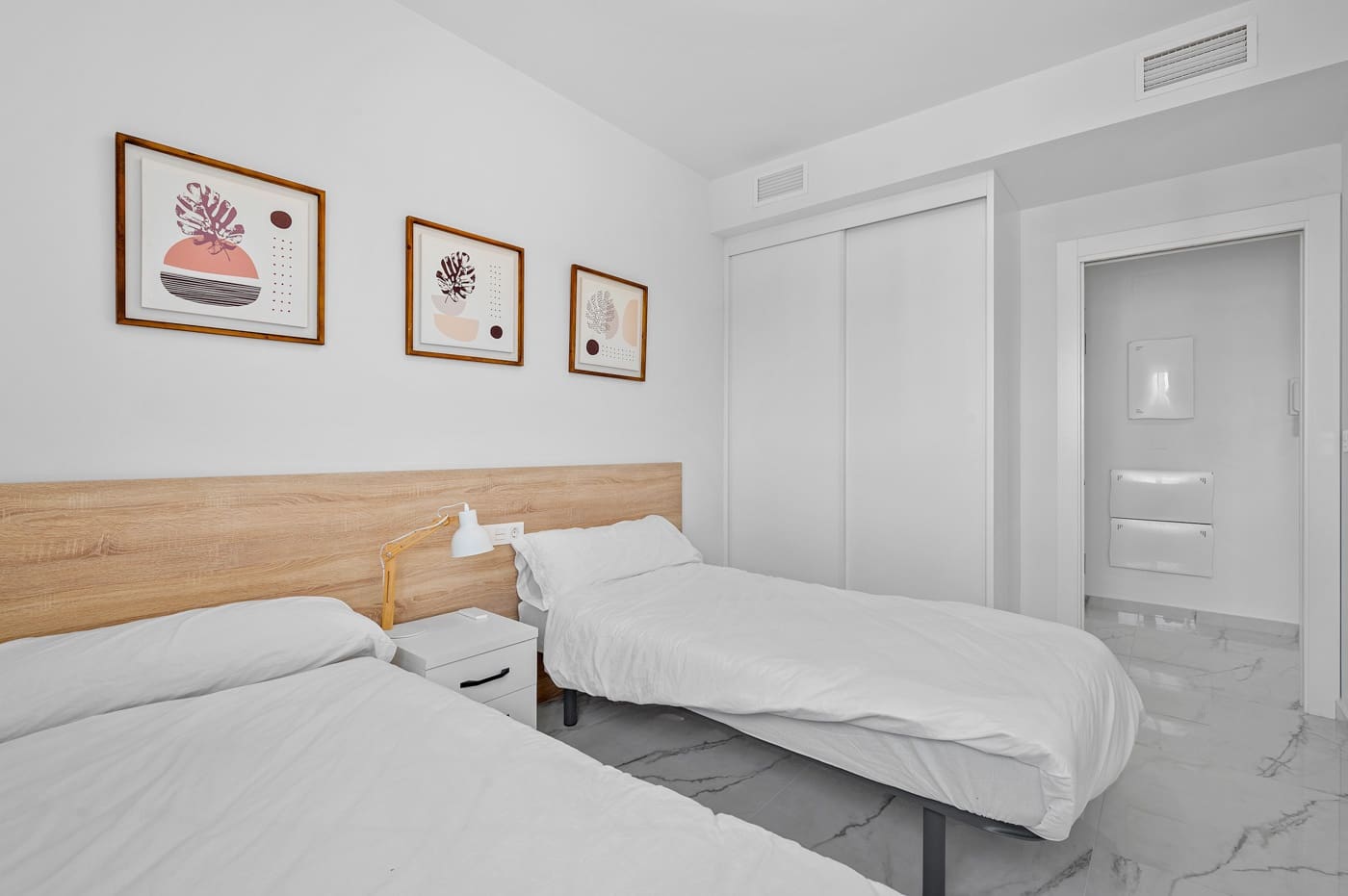 2 bedroom Apartment for sale in Los Altos with pool garage - € 284,500 (Ref: 9277939)