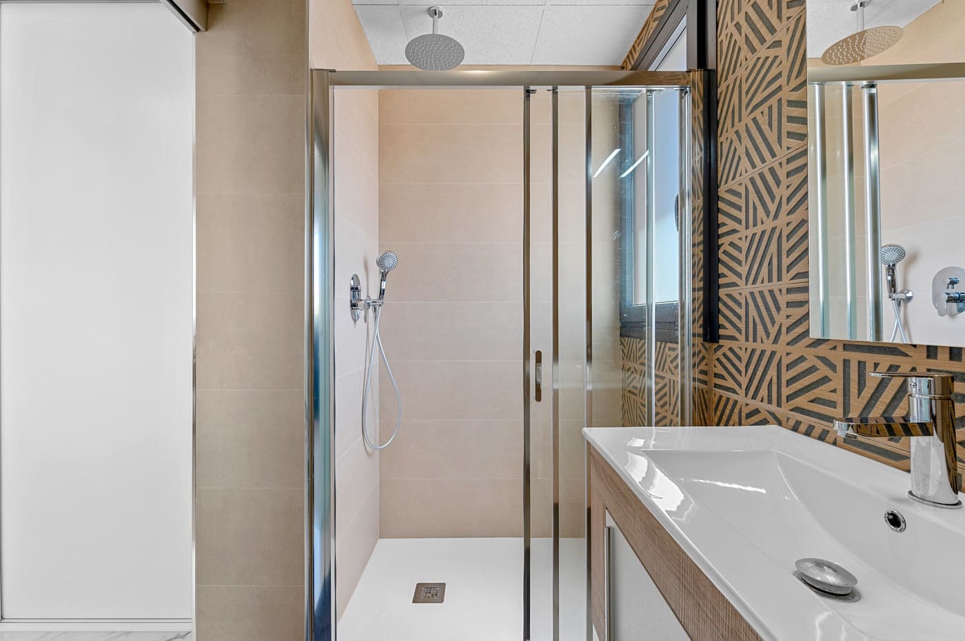 2 bedroom Apartment for sale in Los Altos with pool garage - € 284,500 (Ref: 9277939)