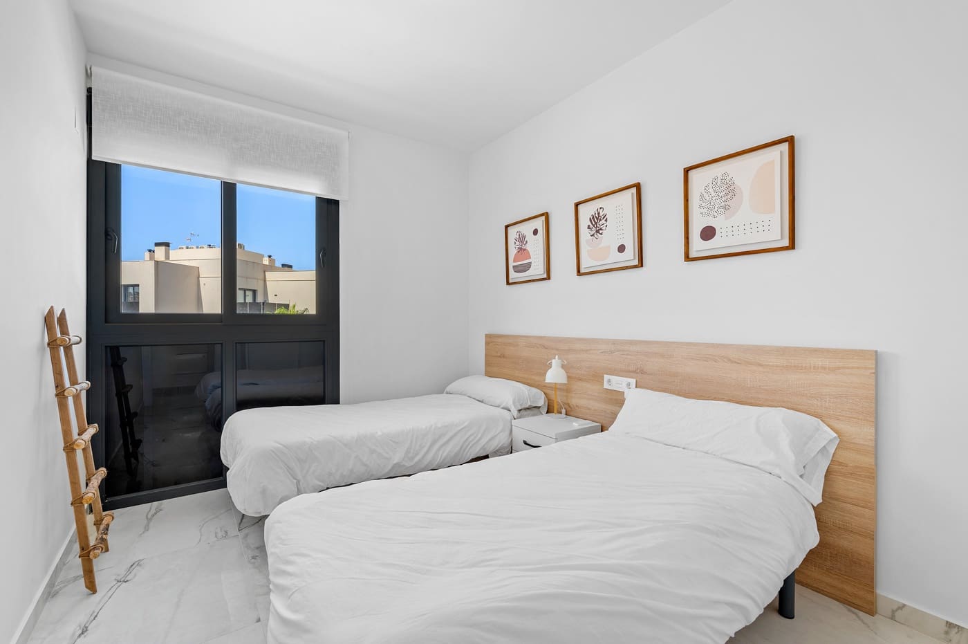 2 bedroom Apartment for sale in Los Altos with pool garage - € 284,500 (Ref: 9277939)