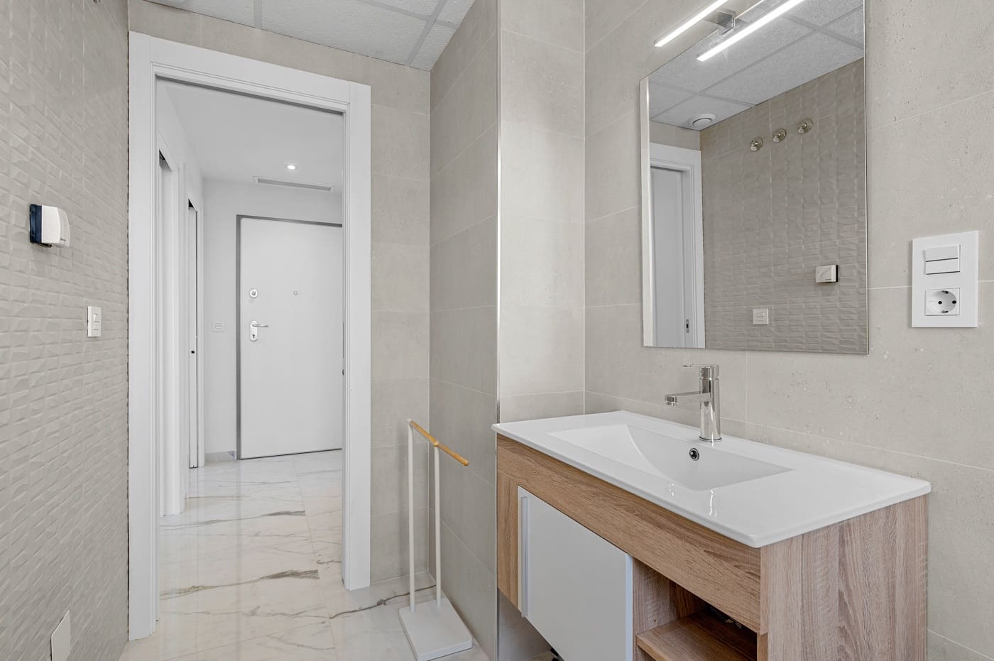 2 bedroom Apartment for sale in Los Altos with pool garage - € 284,500 (Ref: 9277939)