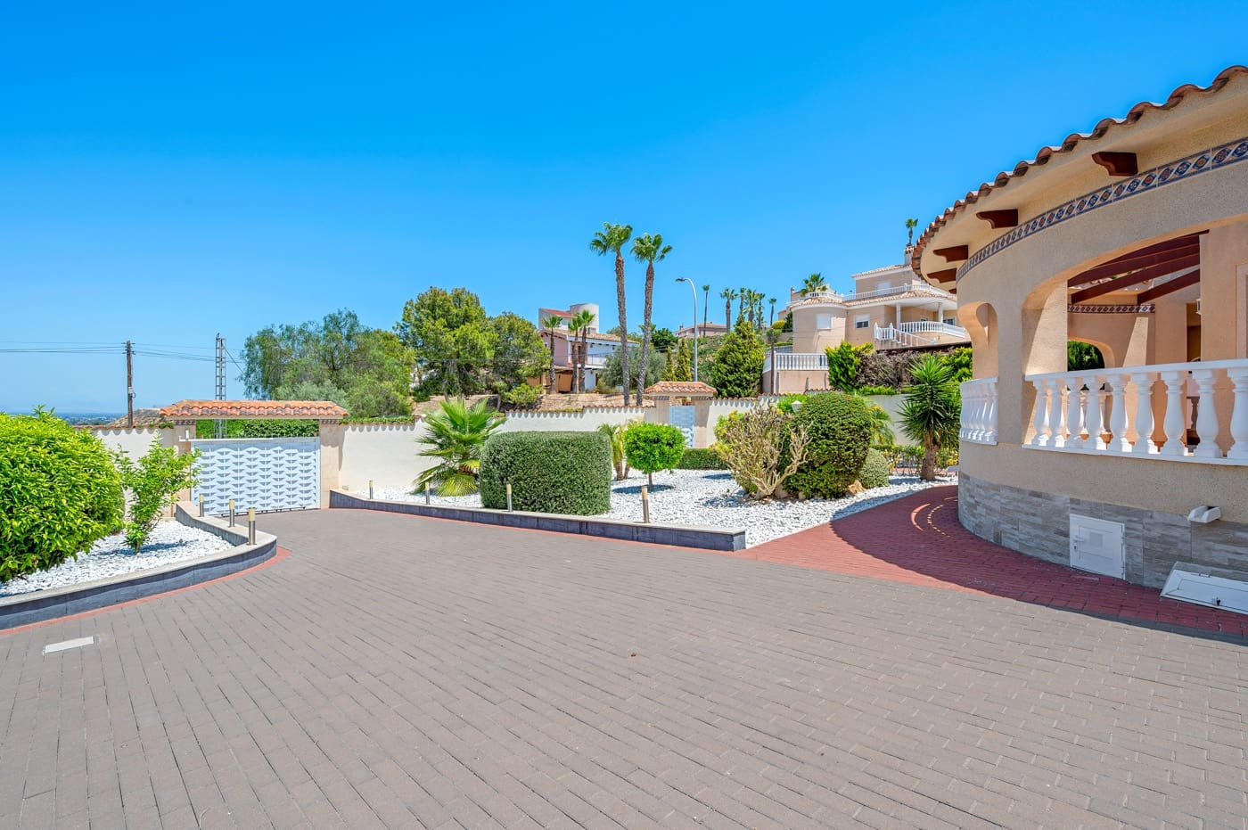 4 slaapkamer Villa te koop in Algorfa met zwembad garage - € 585.000 (Ref: 9277944)