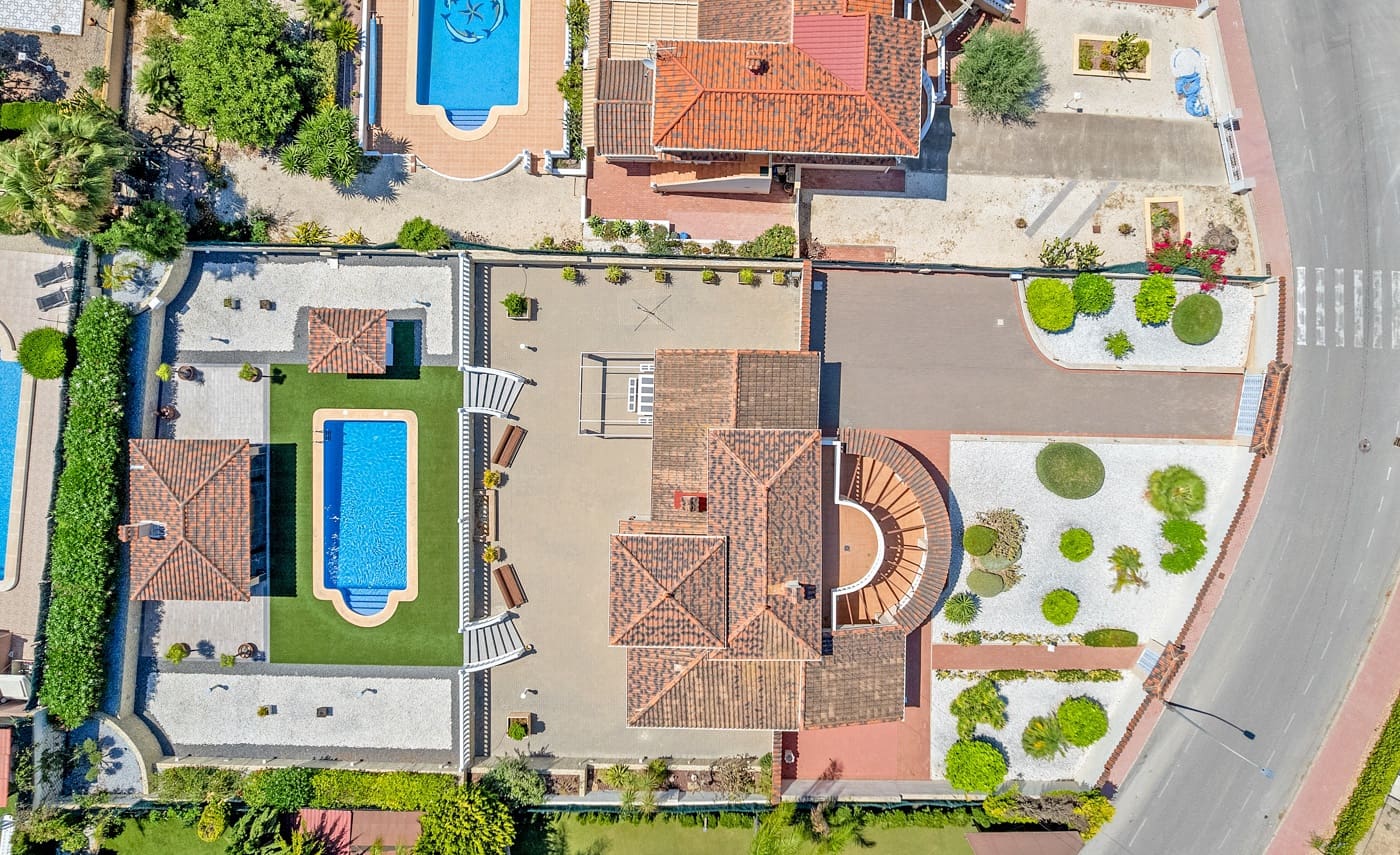 4 slaapkamer Villa te koop in Algorfa met zwembad garage - € 585.000 (Ref: 9277944)