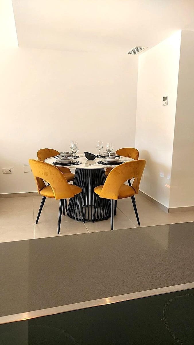 2 chambre Penthouse à vendre à San Miguel de Salinas avec piscine - 316 000 € (Ref: 9369897)