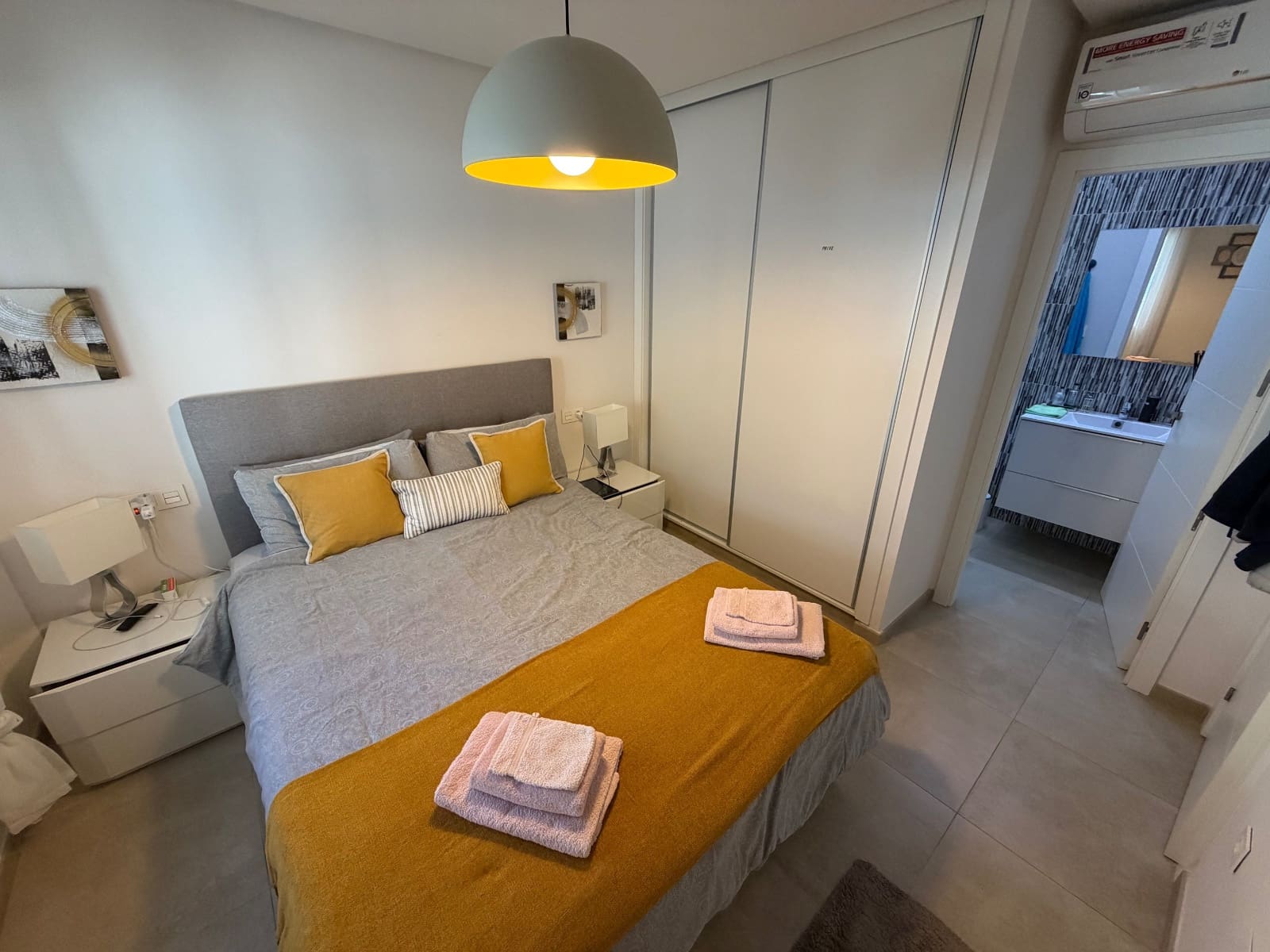 2 Zimmer Apartment zu verkaufen in La Florida mit Pool - 199.000 € (Ref: 9439478)