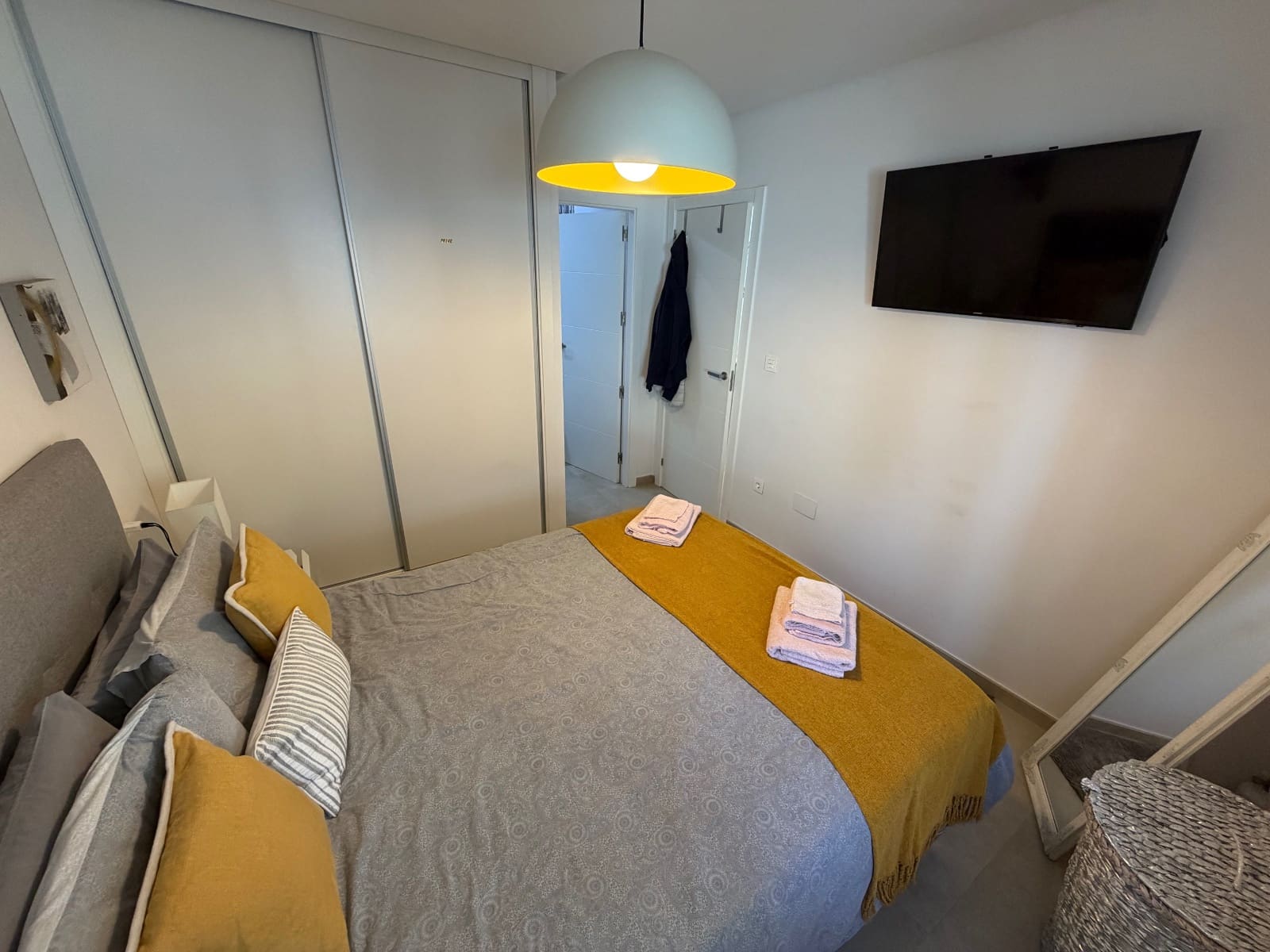 2 Zimmer Apartment zu verkaufen in La Florida mit Pool - 199.000 € (Ref: 9439478)