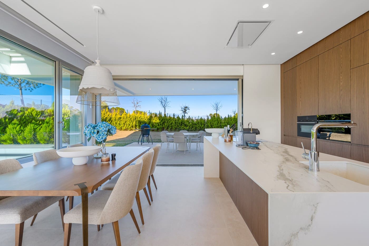 3 bedroom Apartment for sale in Las Colinas Golf with pool garage - € 1,199,000 (Ref: 9462921)