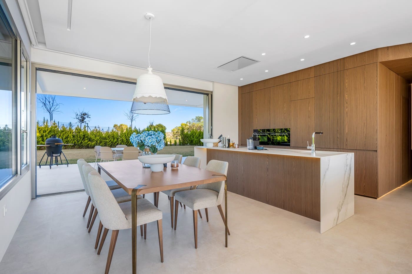 3 bedroom Apartment for sale in Las Colinas Golf with pool garage - € 1,199,000 (Ref: 9462921)