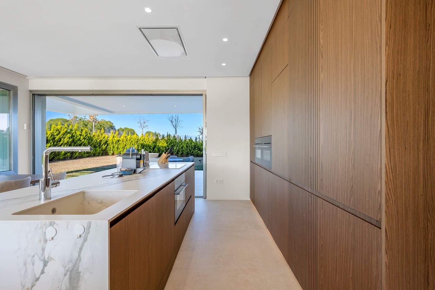 3 bedroom Apartment for sale in Las Colinas Golf with pool garage - € 1,199,000 (Ref: 9462921)