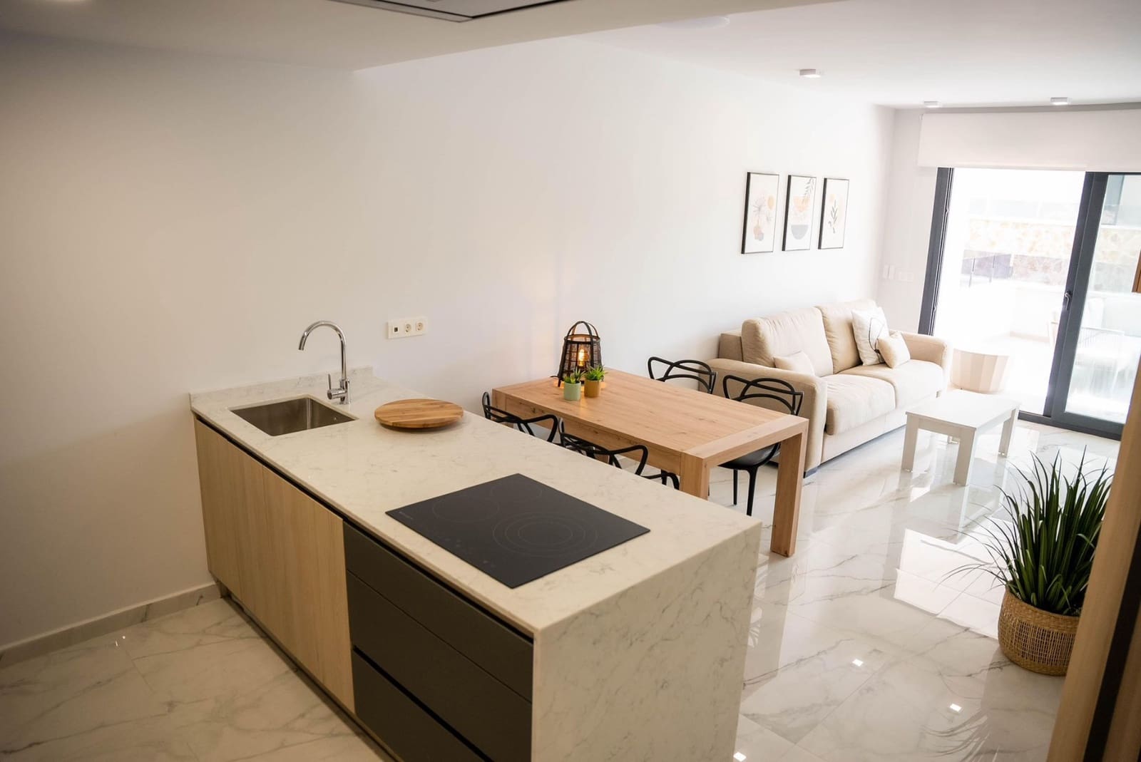 2 bedroom Apartment for sale in Los Altos with pool - € 315,000 (Ref: 9464878)