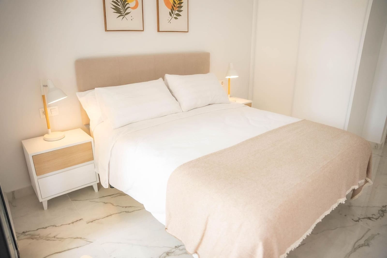 2 bedroom Apartment for sale in Los Altos with pool - € 315,000 (Ref: 9464878)