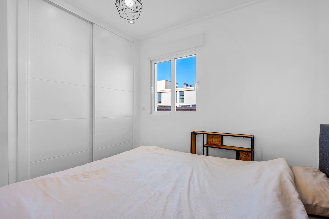 3 makuuhuone Huoneisto myytävänä paikassa Villamartin mukana uima-altaan 
autotalli - 349 900 € (Ref: 9488451)