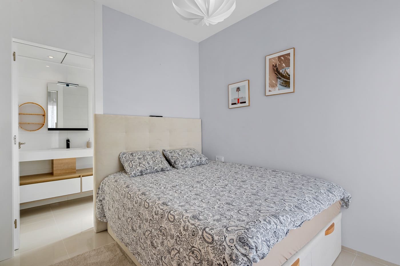 3 chambre Villa/Maison Mitoyenne à vendre à Dona Pepa avec piscine - 379 000 € (Ref: 9497872)