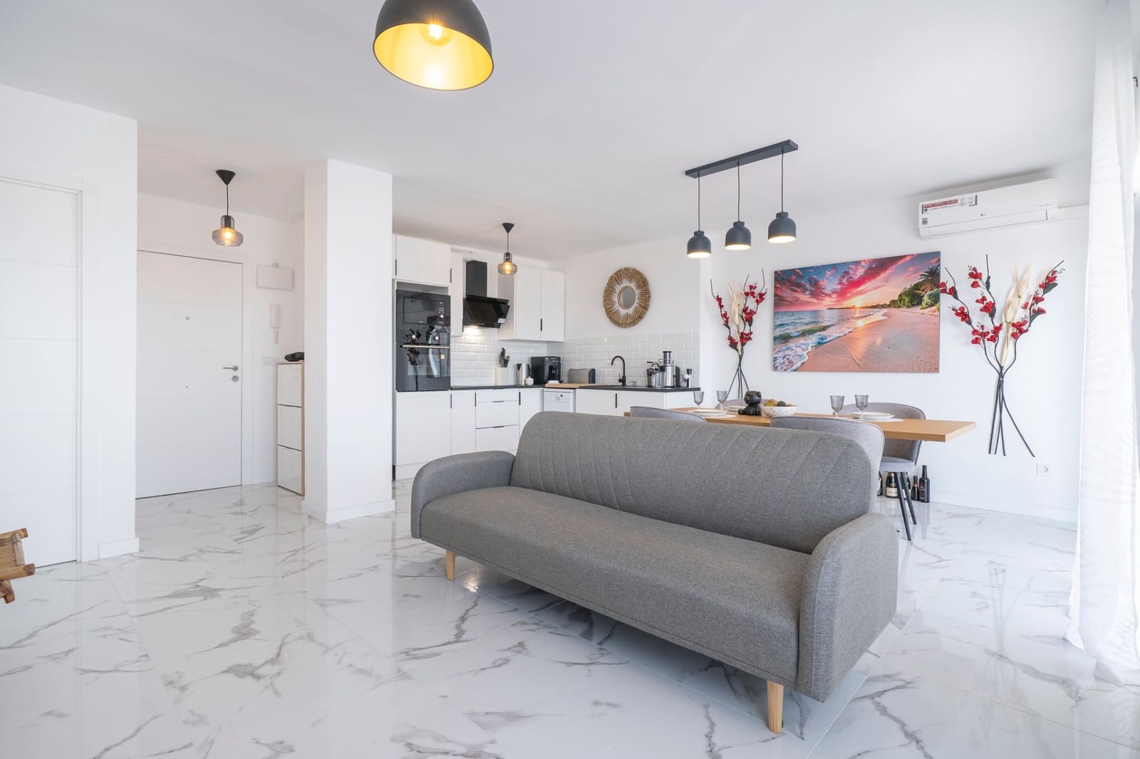 2 bedroom Flat for sale in Orihuela Costa with pool - € 275,000 (Ref: 9497892)