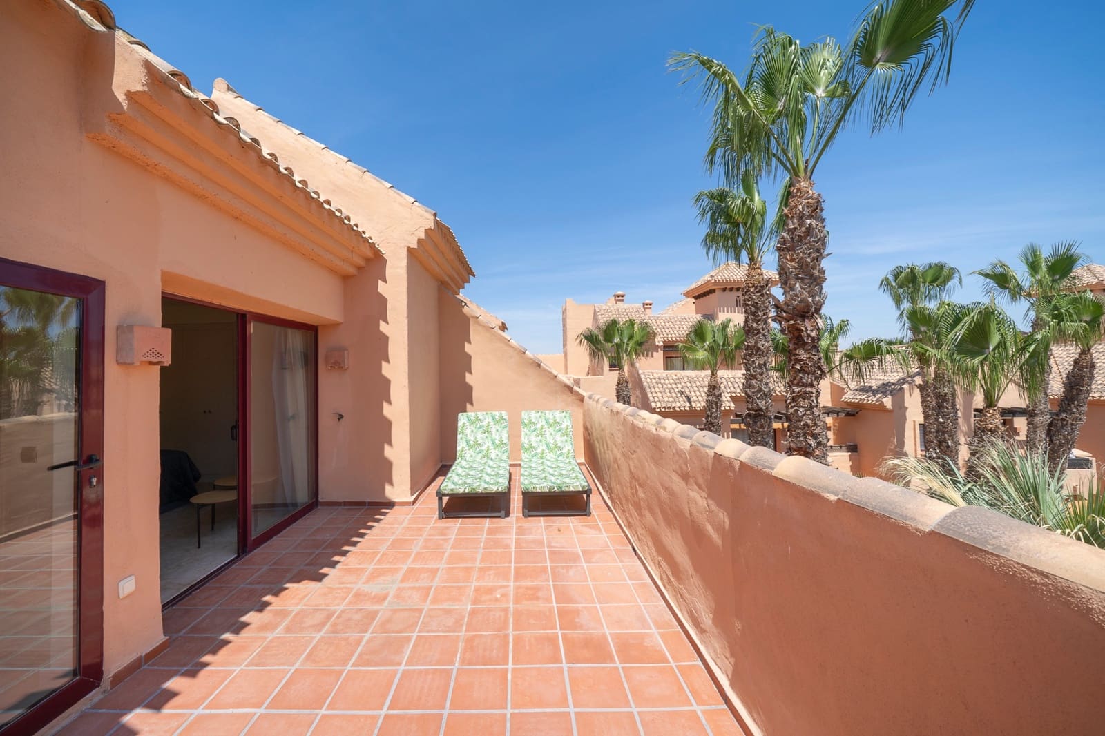 3 bedroom Apartment for sale in Los Alcazares with pool - € 270,000 (Ref: 9497894)