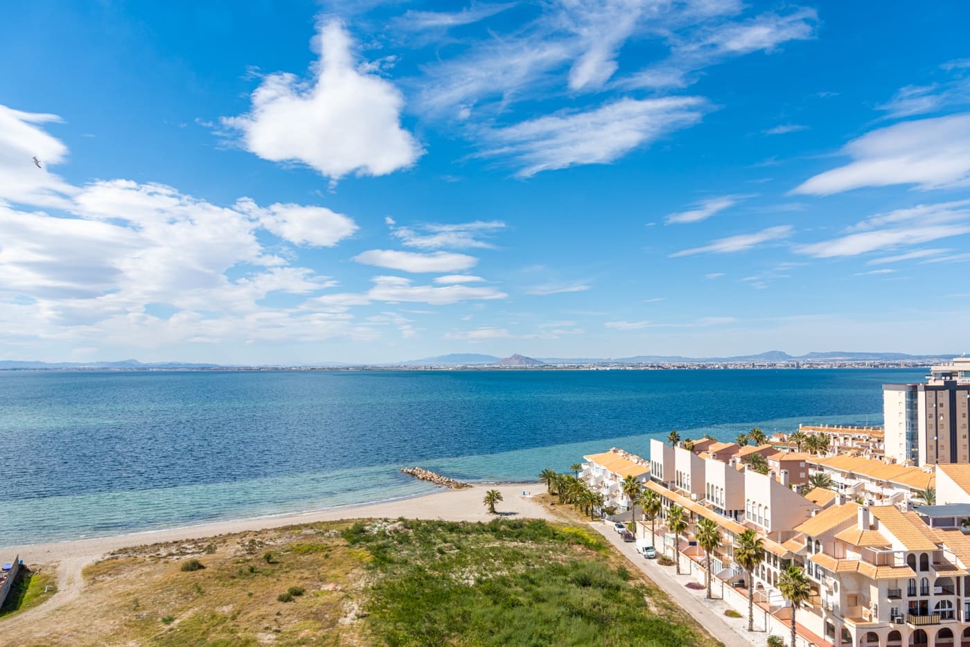 1 bedroom Penthouse for sale in La Manga del Mar Menor with pool - € 380,000 (Ref: 9497916)