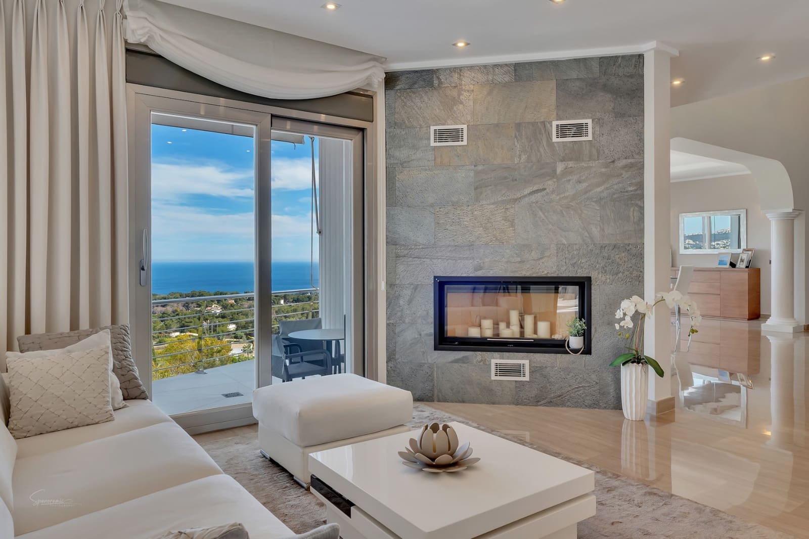 4 bedroom Villa for sale in Benissa with pool - € 1,800,000 (Ref: 9500376)