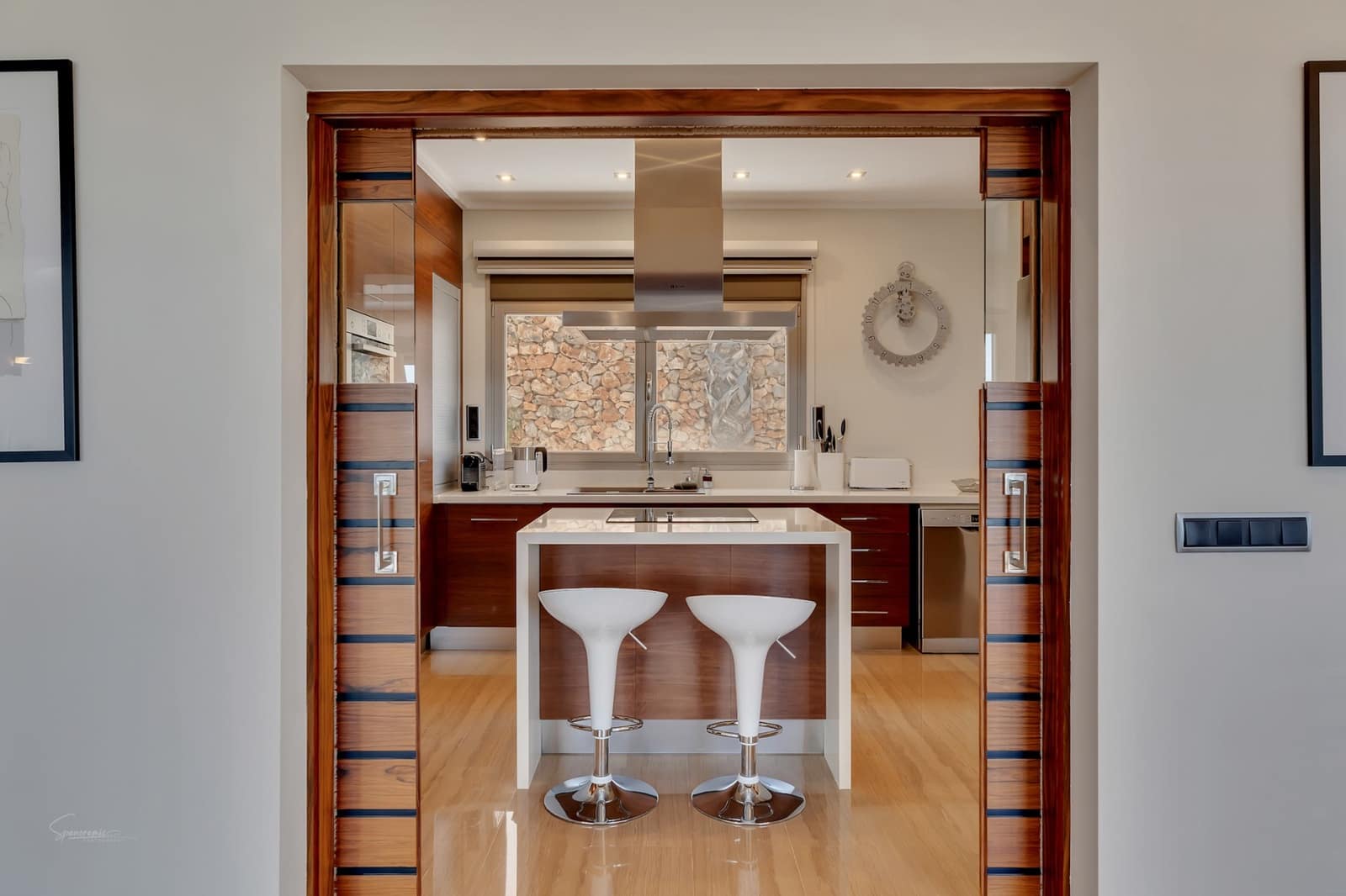 4 bedroom Villa for sale in Benissa with pool - € 1,800,000 (Ref: 9500376)