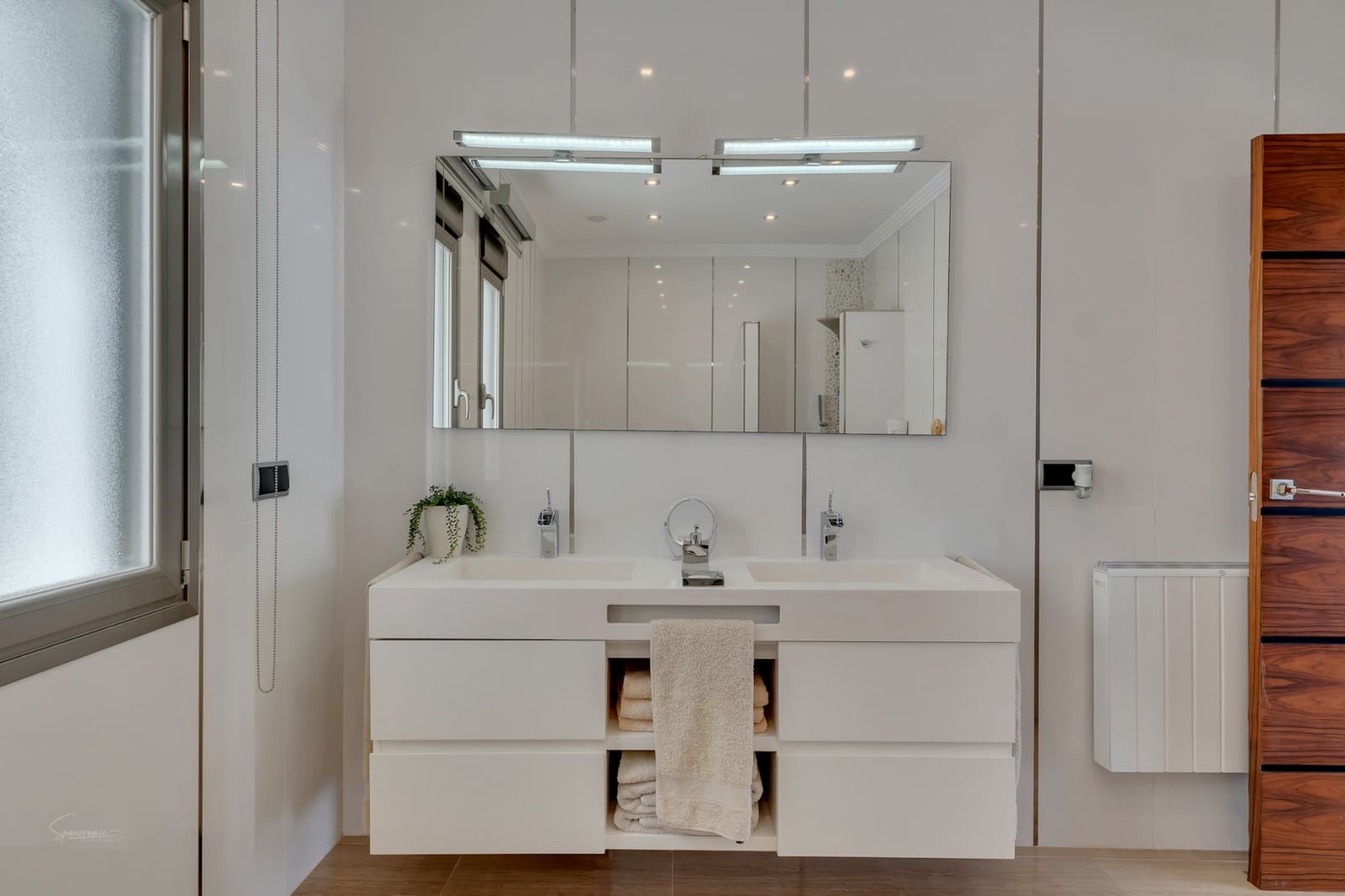 4 bedroom Villa for sale in Benissa with pool - € 1,800,000 (Ref: 9500376)