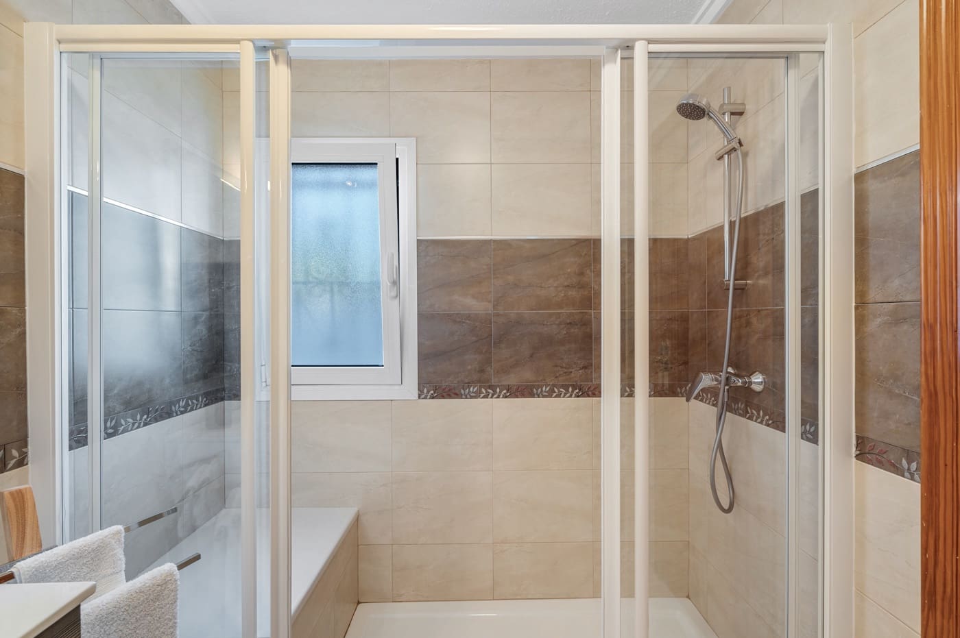 3 bedroom Villa for sale in Rojales with pool - € 445,000 (Ref: 9508515)